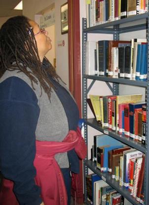 woman browsing books