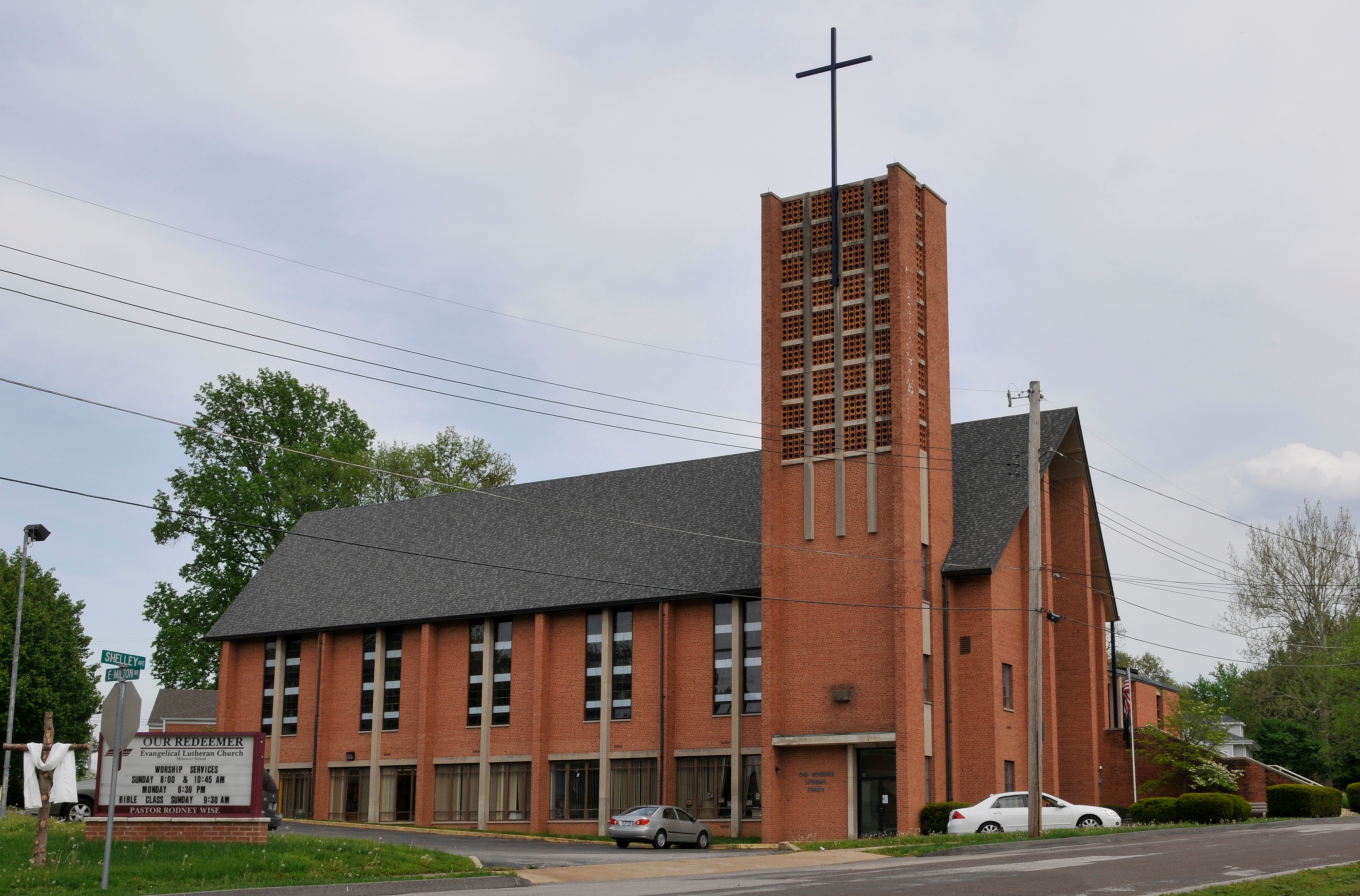 Our Redeemer Lutheran Church, Overland